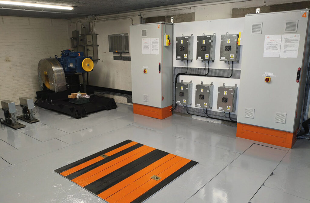 Energy recovery system ERS 2G in parallel in machine room Havengebouw building